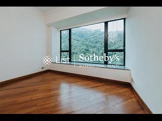 Mid Levels Central - The Harbourview 09