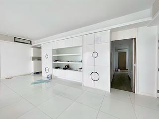 Cyberport - Residence Bel-Air Phase 2 South Tower Tower 6 09