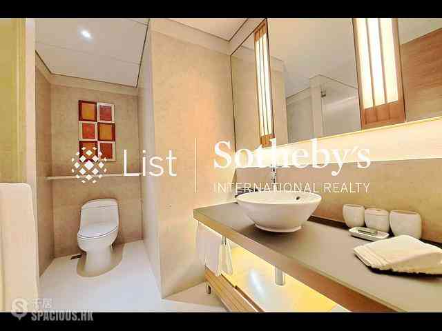 Admiralty - Pacific Place 15