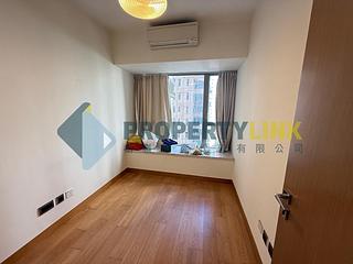 Sai Ying Pun - The Nova 09