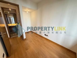Sai Ying Pun - The Nova 07