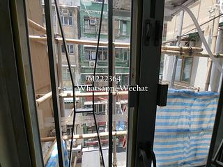 Central - Chung Shan House 06