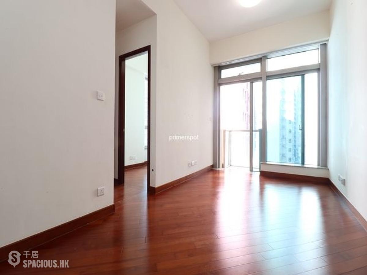 Wan Chai - The Avenue Phase 2 01