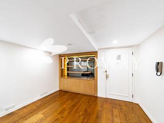 Wan Chai - Convention Plaza Apartments 03