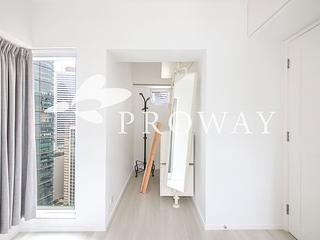 Wan Chai - Manrich Court 05