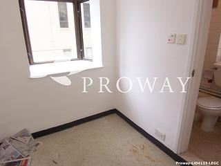 Mid Levels East - Bamboo Grove 11