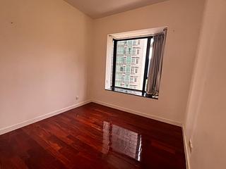 Mid Levels Central - Regal Crest 03