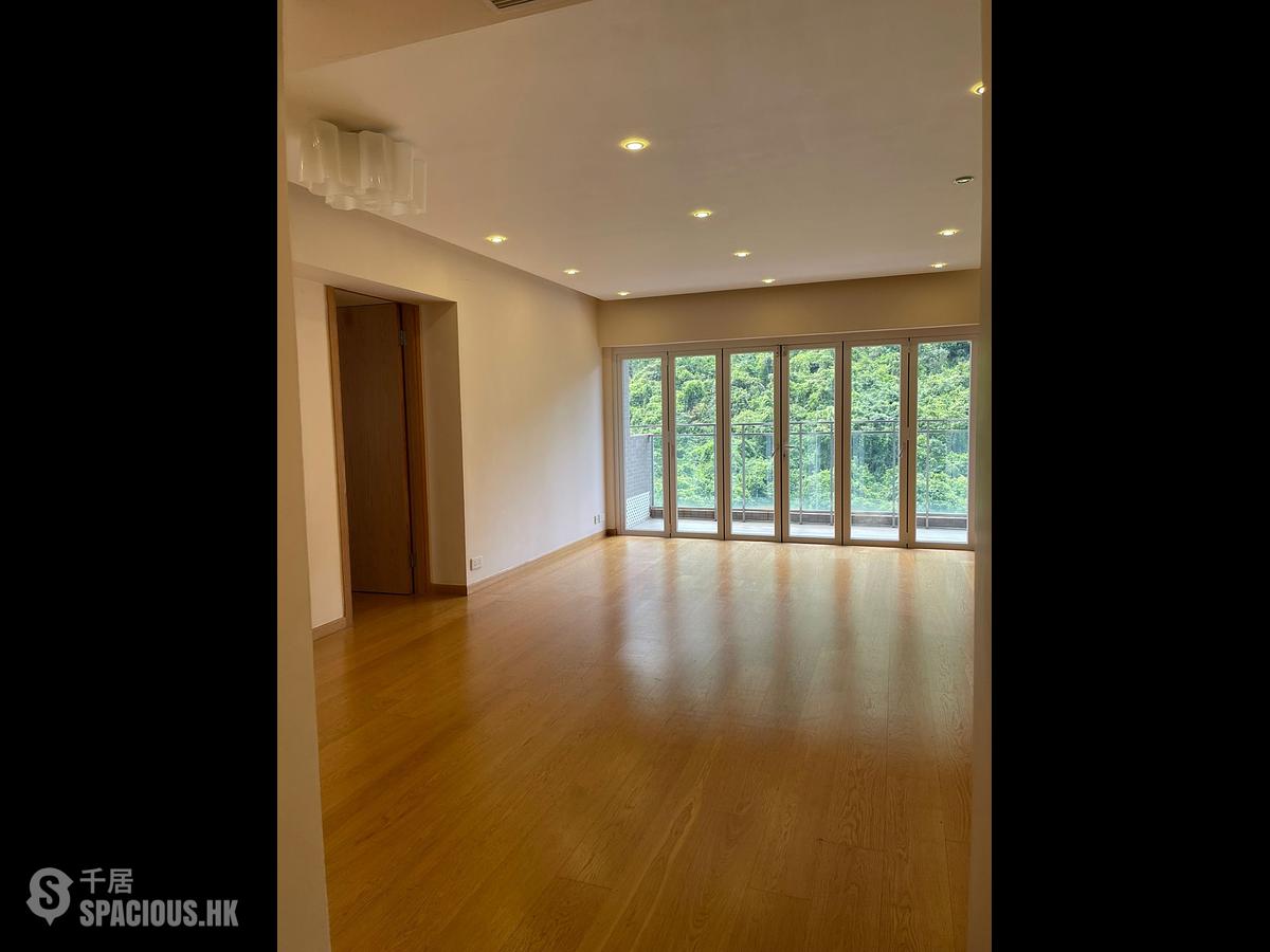 Mid Levels West - Realty Gardens Vienna Court (Block 5) 01