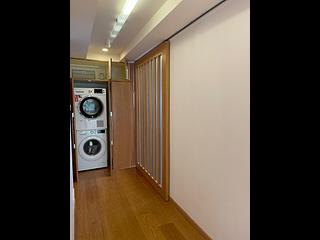 Mid Levels West - Realty Gardens Vienna Court (Block 5) 14