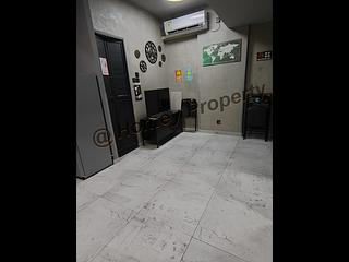 Wan Chai - Ko Wah Building(Go Wah Mansion) 04