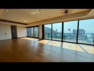 Mid Levels West - University Heights Tower 2 03
