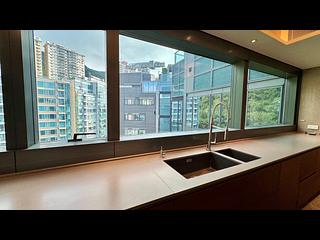 Mid Levels West - University Heights Tower 2 16