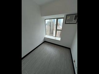 Sai Ying Pun - Centre Place 08