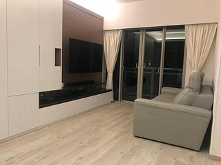 Sai Ying Pun - Centre Place 03