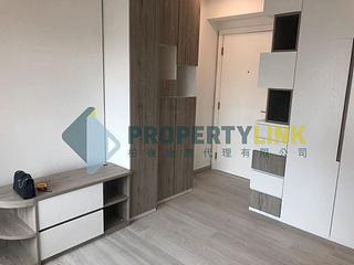 Sheung Wan - Queen's Terrace Block 1 04