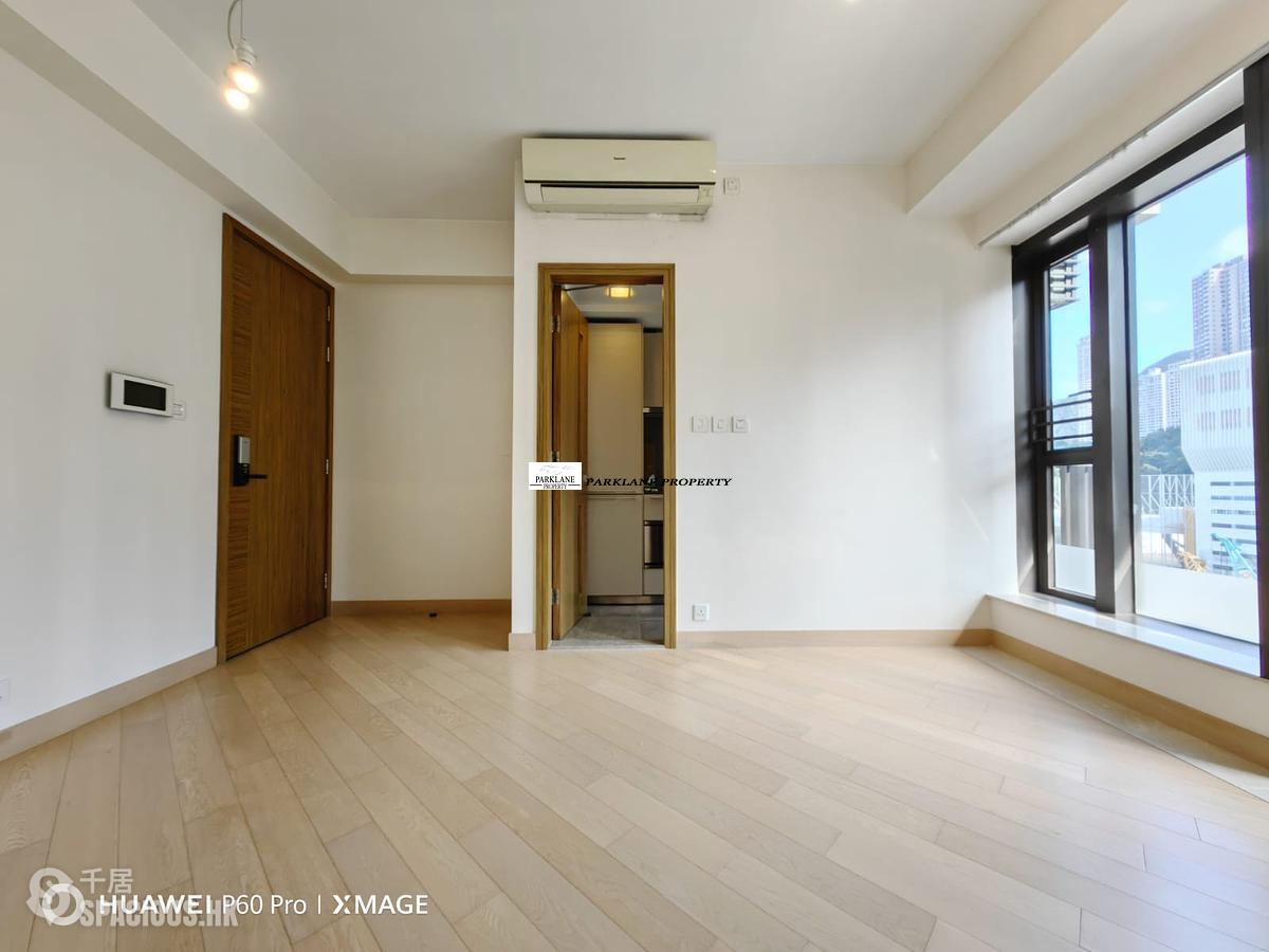 Causeway Bay - Park Haven 01