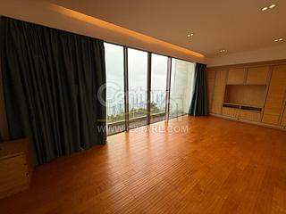 The Peak - Sky Court 02
