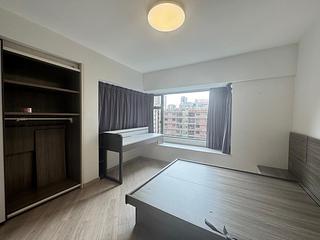Mid Levels Central - Robinson Place Block 1 04