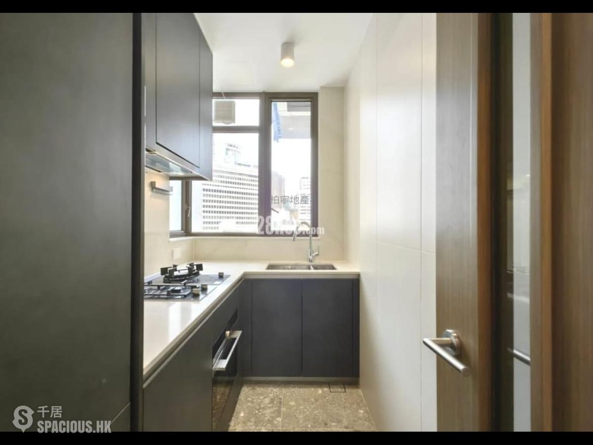 Wan Chai - One Wood Road 01