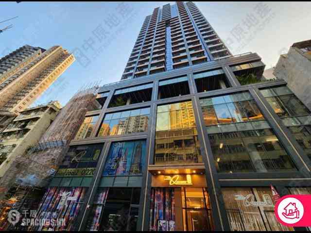 Sai Ying Pun - The Queens 01