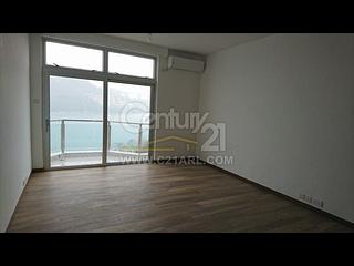 Chung Hom Kok - 30, Cape Road 02