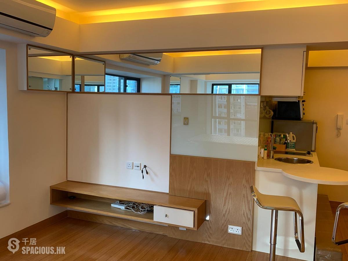Poho - Rich View Terrace 01