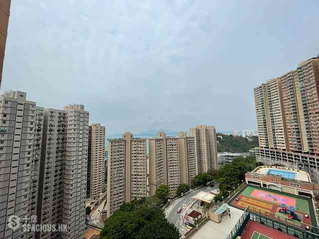 Pok Fu Lam - Baguio Villa Block 25 01