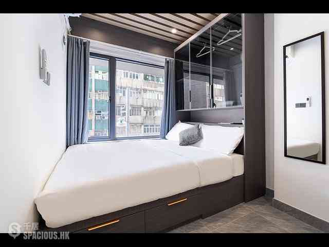 Sheung Wan - 91, Des Voeux Road West 02