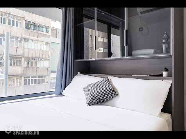 Sheung Wan - 91, Des Voeux Road West 03