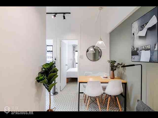 Sai Ying Pun - 248-254, Queen's Road West 03