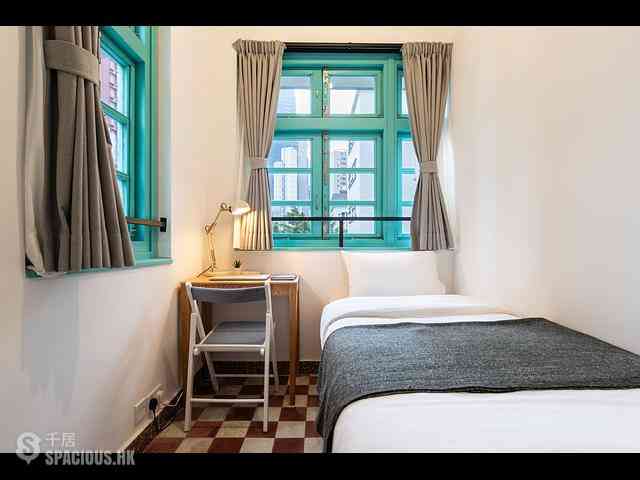 Soho - 88, Staunton Street 01