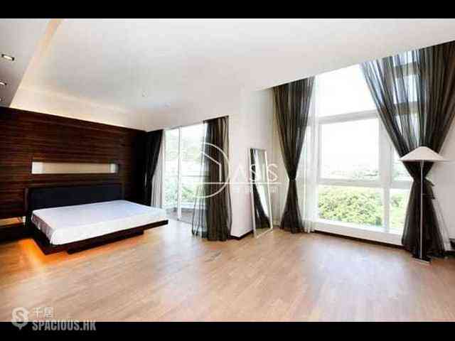 Chung Hom Kok - 33, Cape Road 04