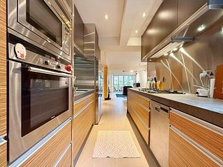 Happy Valley - Ventris Place 04