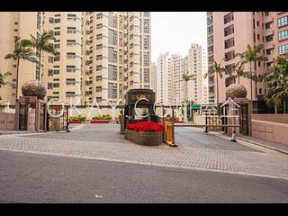 Mid Levels Central - Dynasty Court 19