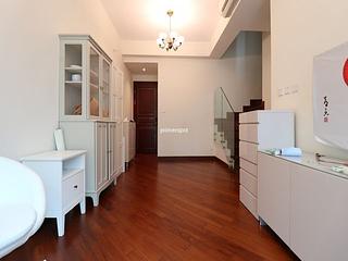Wan Chai - The Avenue Phase 2 08