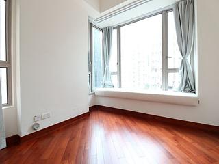 Wan Chai - The Avenue Phase 2 10