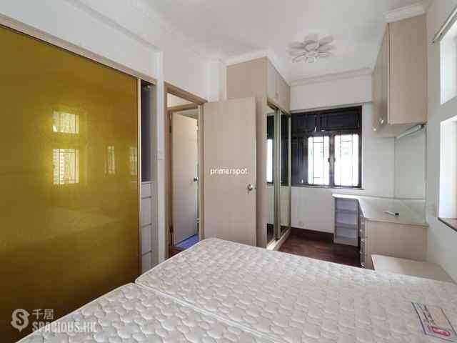 Wan Chai - Newman House 09