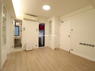 Wan Chai - Rialto Building 03