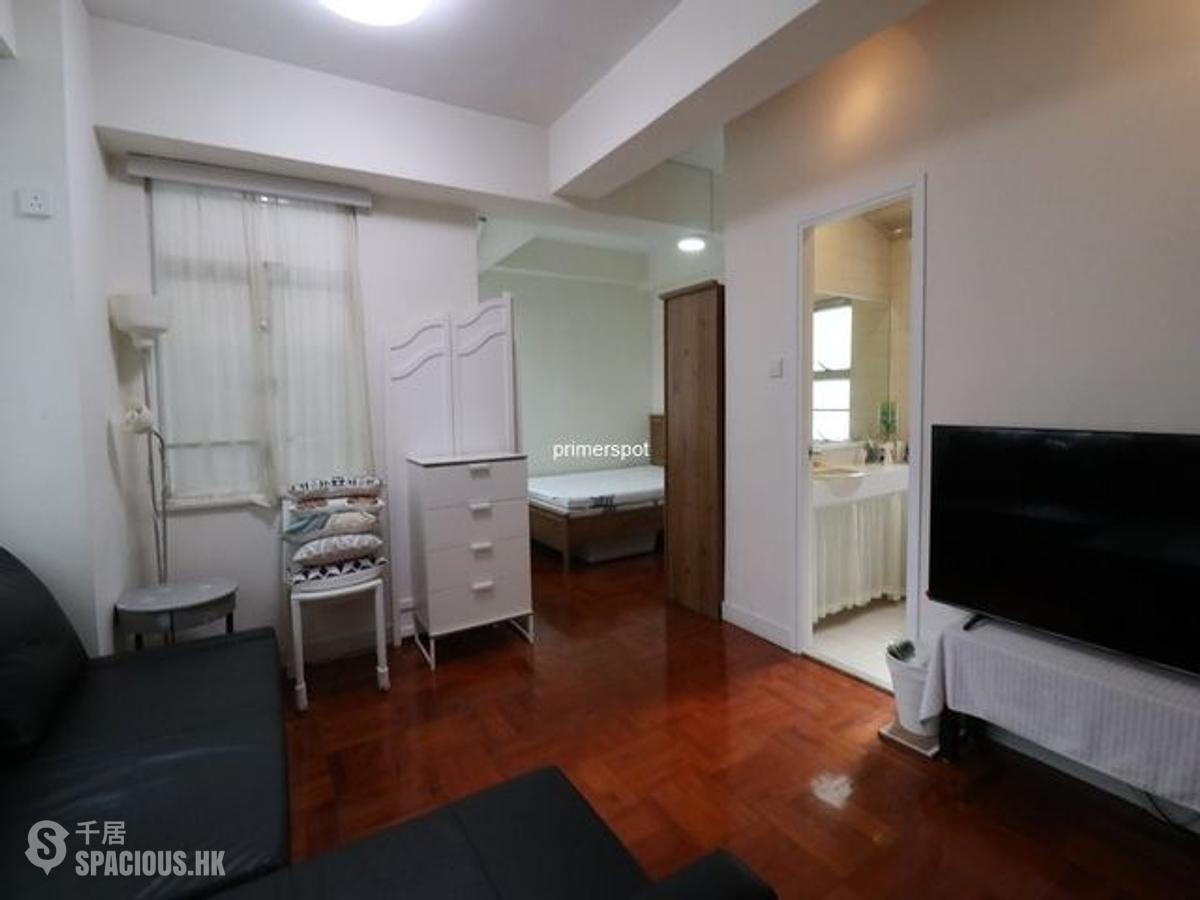 Wan Chai - Vincent Mansion 01