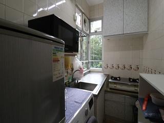 Wan Chai - Vincent Mansion 02