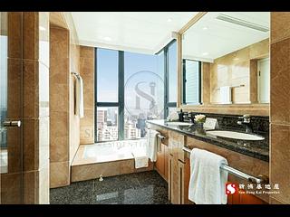Mid Levels Central - The Harbourview 05