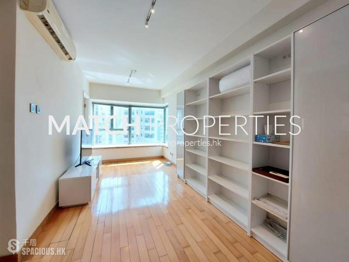 Sheung Wan - Queen's Terrace 01