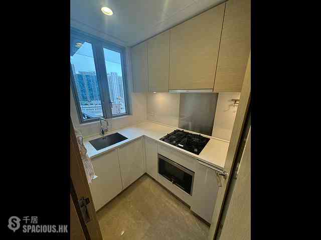 Tseung Kwan O - The Parkside Block 1A 10