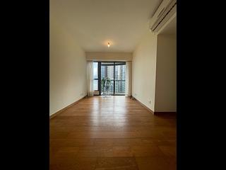 Tseung Kwan O - The Papillons Block 6 03