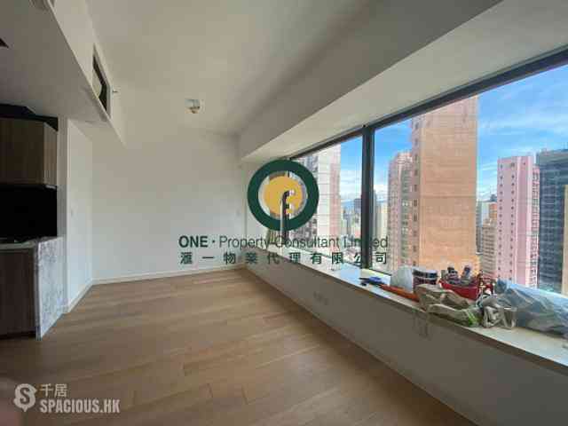 Mid Levels Central - Gramercy 01