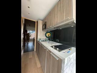 Mid Levels Central - Gramercy 04