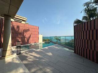 The Peak - 28, Gough Hill Road 03