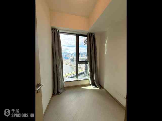 Kai Tak - One Victoria Tower 2B 06