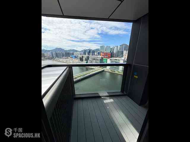 Kai Tak - One Victoria Tower 2B 07