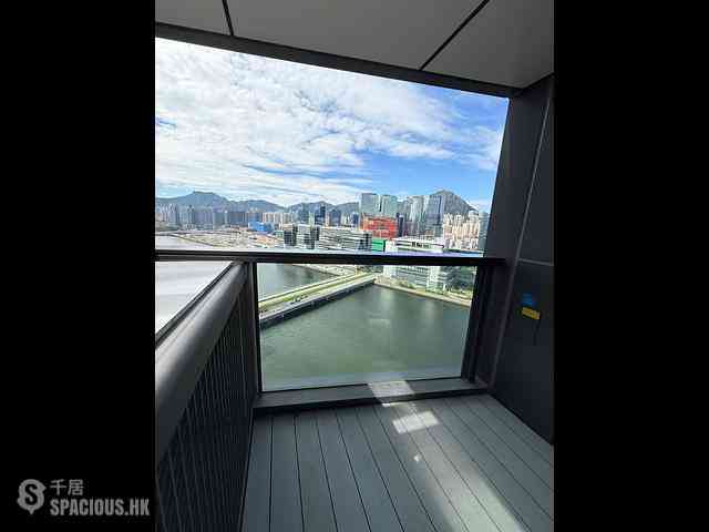 Kai Tak - One Victoria Tower 2B 08
